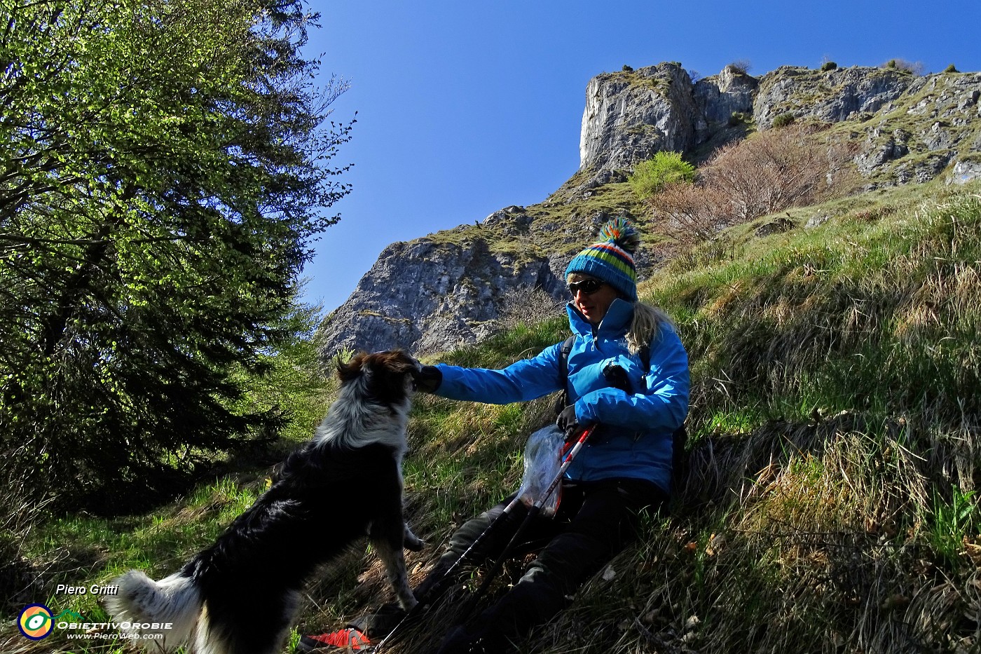 65 Ultima occhiata alla cime del Corno Zuccone.JPG -                                